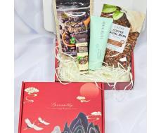 Бьюти-бокс Красный (Скраб кофе, Крем для тела, Маска, Крем для рук)