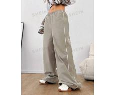 SHEIN Coolane Casual Loose-Fit Contrast Color Patch Pocket Women Wide-Leg Cargo Pants