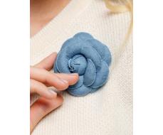 Роза камелия из денима