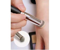 1pc Concealer Brush With Soft Bristle, Flat Square & Beveled End, No Powder Absorption, Brush Strokes-free, Perfect For Makeup Beginners