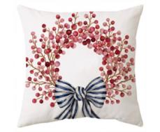 Наволочка с золотистыми бусинами