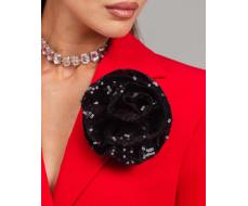 Брошь из ткани с пайетками