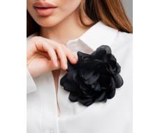 Брошь из шелка