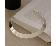 Колье жесткое металлическое цвет серебристый