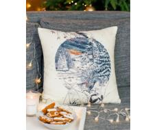 Наволочка с белыми бусинами