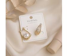 Серьги коллекция Xuping покрытие позолота вставка искусственный жемчуг и фианиты