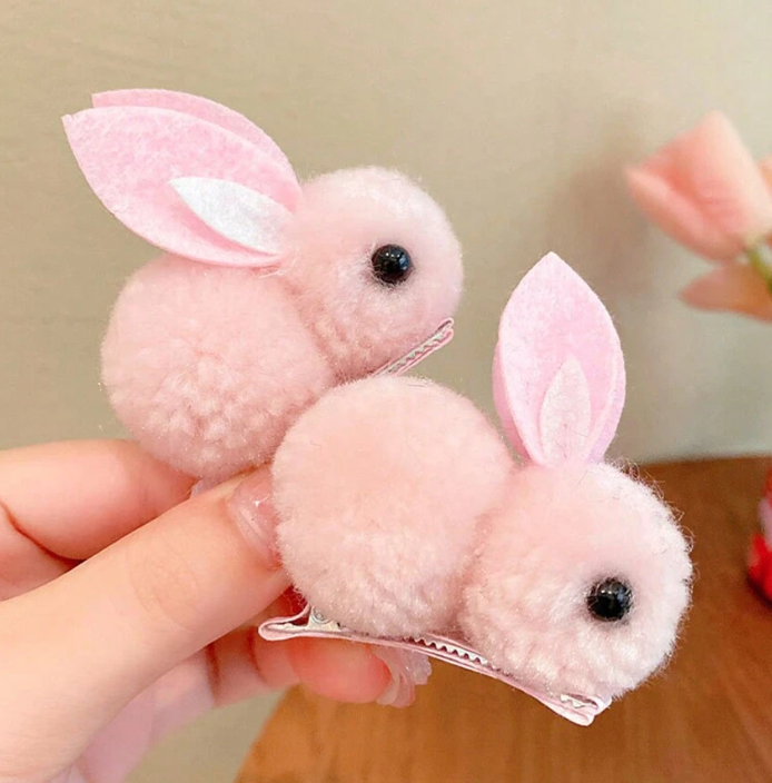 2 шт Women's Hair Accessories Cute Plush Ball Rabbit Alligator Hair Clip Girl's Hair Clip SKU: sc2312115505244201