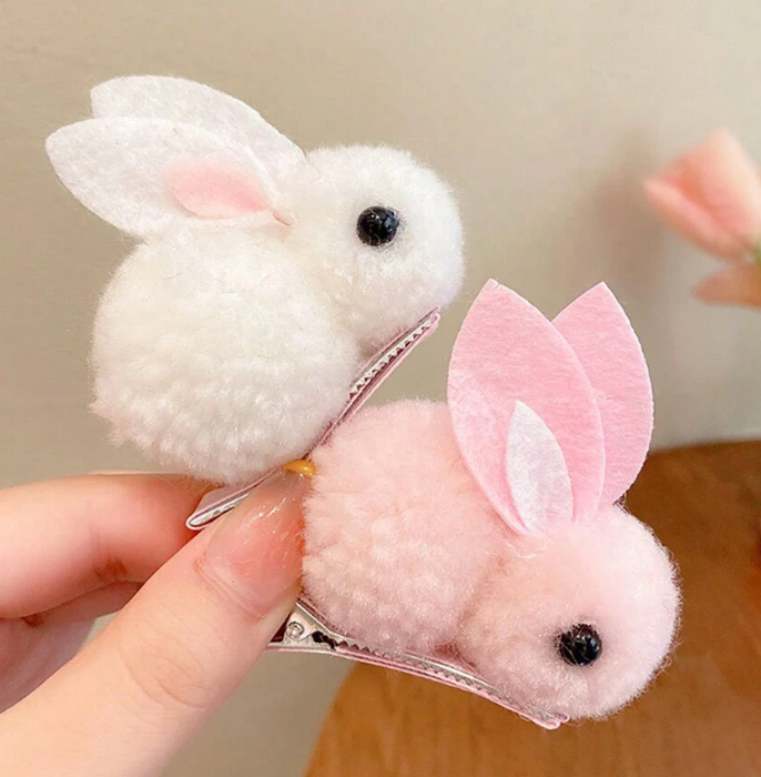 2 шт Women's Hair Accessories Cute Plush Ball Rabbit Alligator Hair Clip Girl's Hair Clip SKU: sc2312115505244201