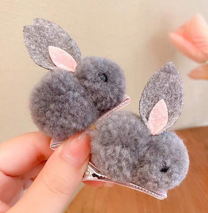 2 шт Women's Hair Accessories Cute Plush Ball Rabbit Alligator Hair Clip Girl's Hair Clip SKU: sc2312115505244201