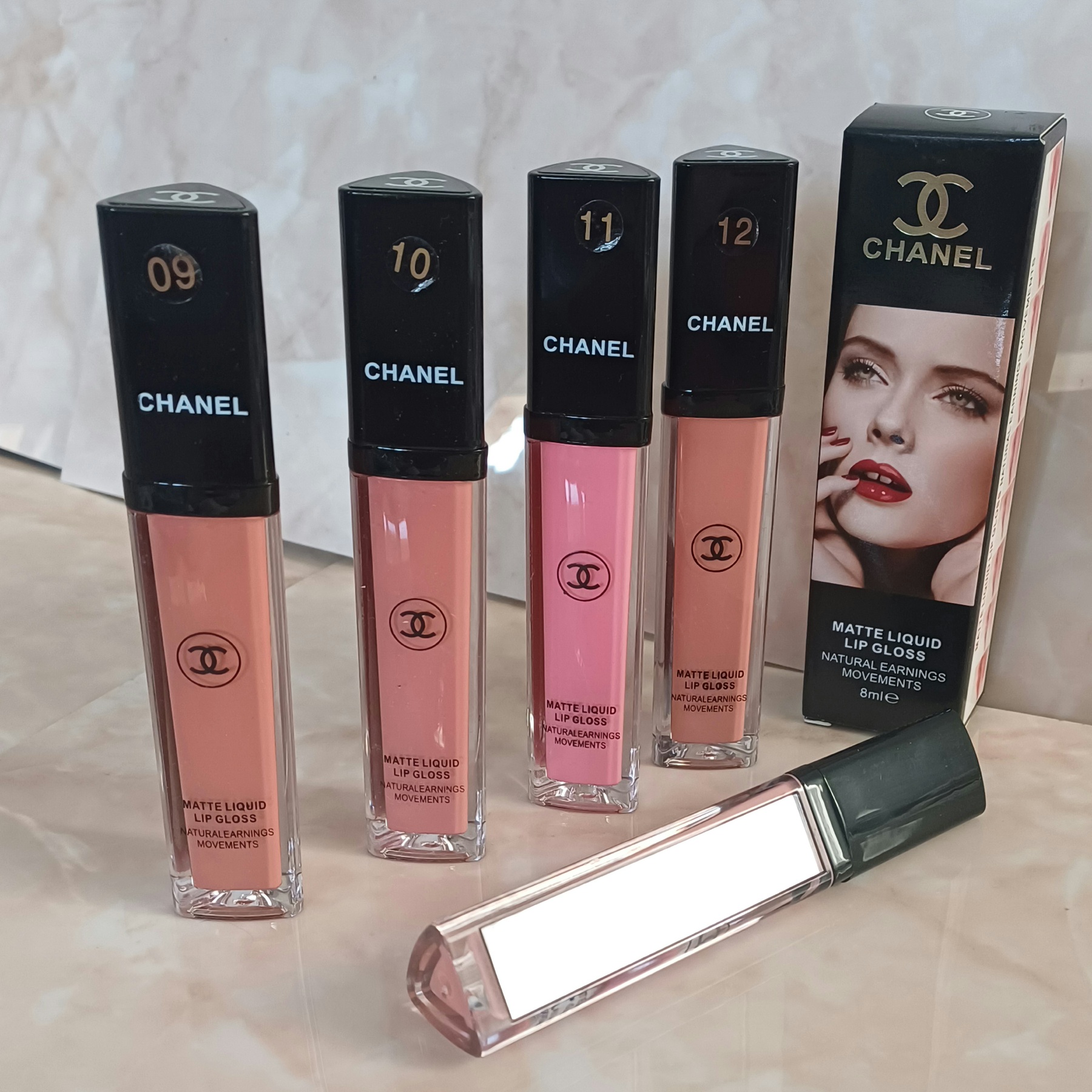 ПРИСТРОЙ!!! 12 нет Цена за 1 шт. Жидкая помада Chanel Matte Liquid Lip Gloss с зеркалом