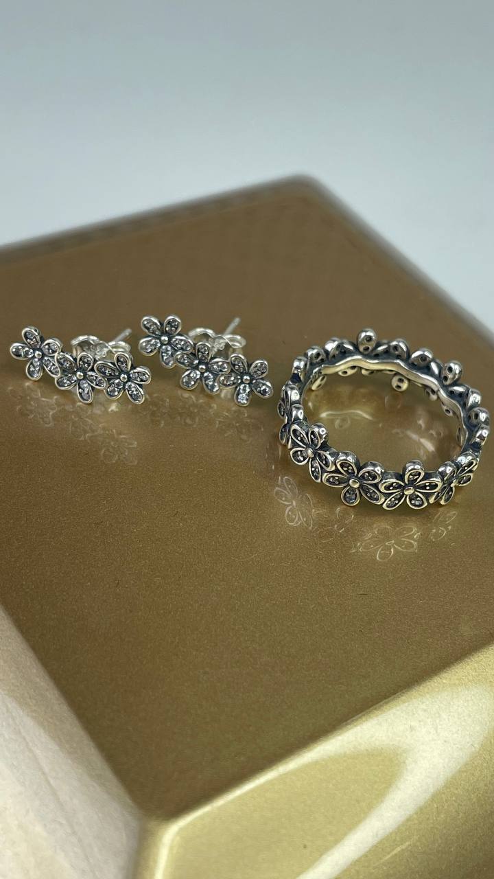 Кольцо!!! Pandora Серебро 925 пробы gl