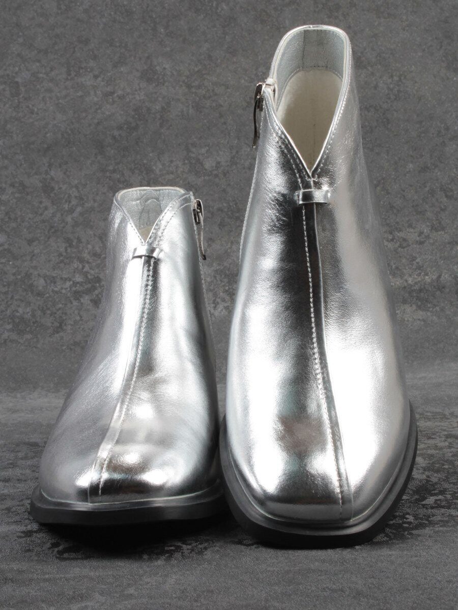 01-B50B-96C GREY/SILVER Ботинки демисезонные женские (натуральная кожа, байка)