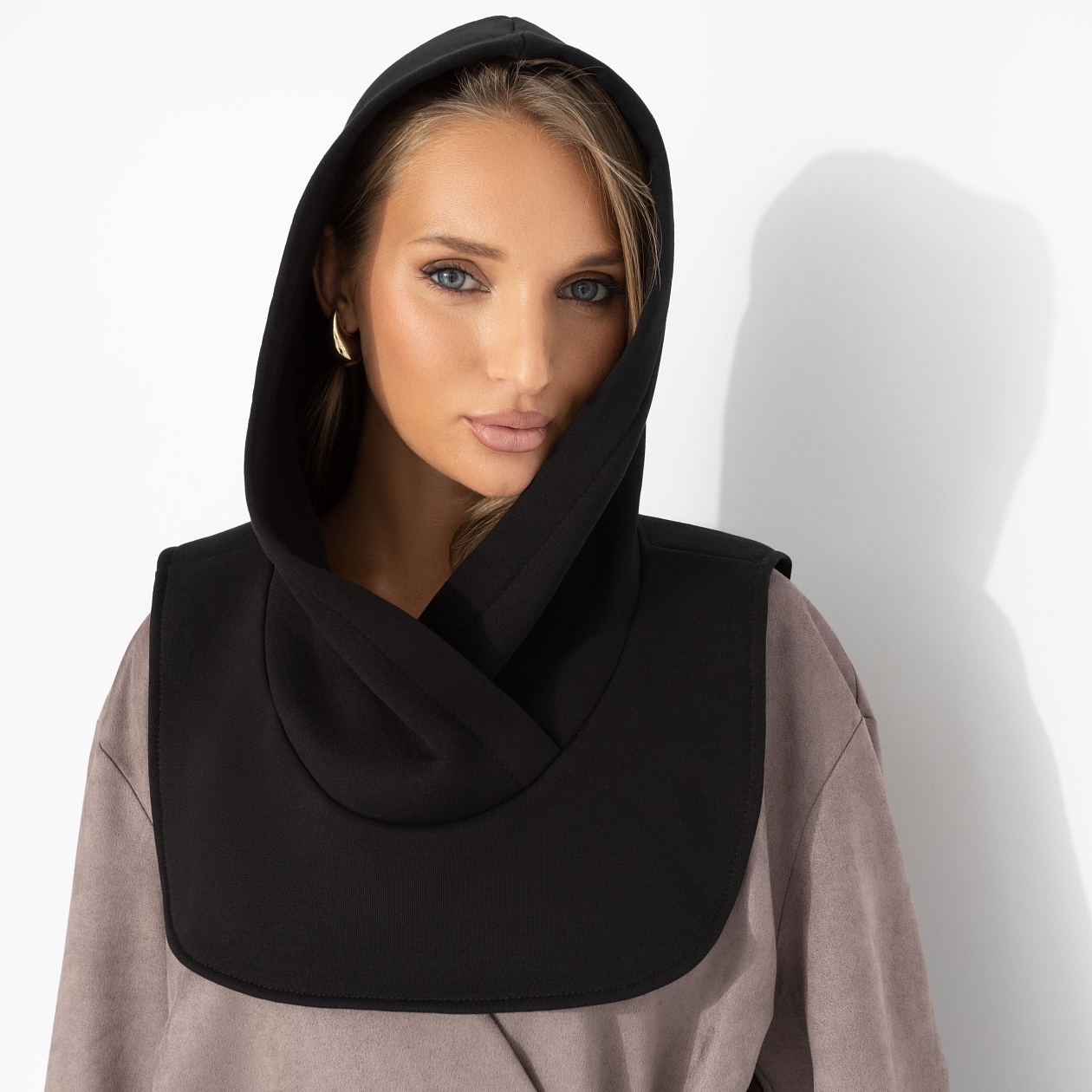 Капор-капюшон из хлопка Слишком модно не бывает (чёрный)