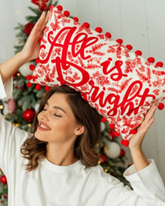 Наволочка с помпонами