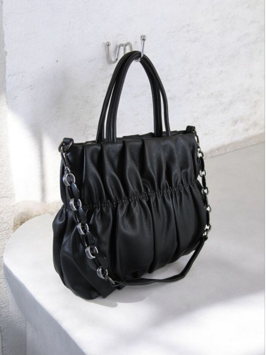 Сумка женская из кожзаменителя Valle Mitto A-4568# Чёрная