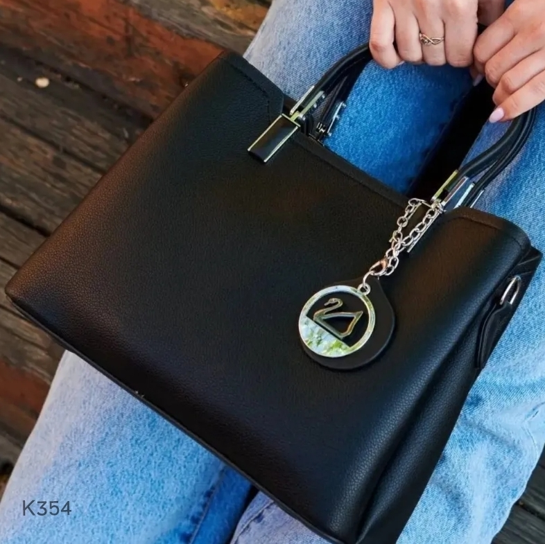 Хит сезона - стильная и функциональная, модная повседневная сумочка