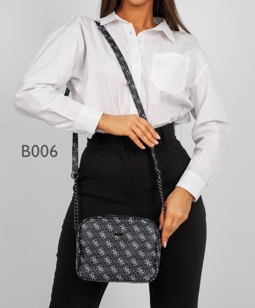 Сумка кросс - боди добавит и женственному и молодежному образу неповторимый стиль и привлекательность