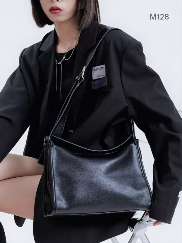 Стиль, комфорт, качество - всё это в одной женской сумке Цена 600 руб.