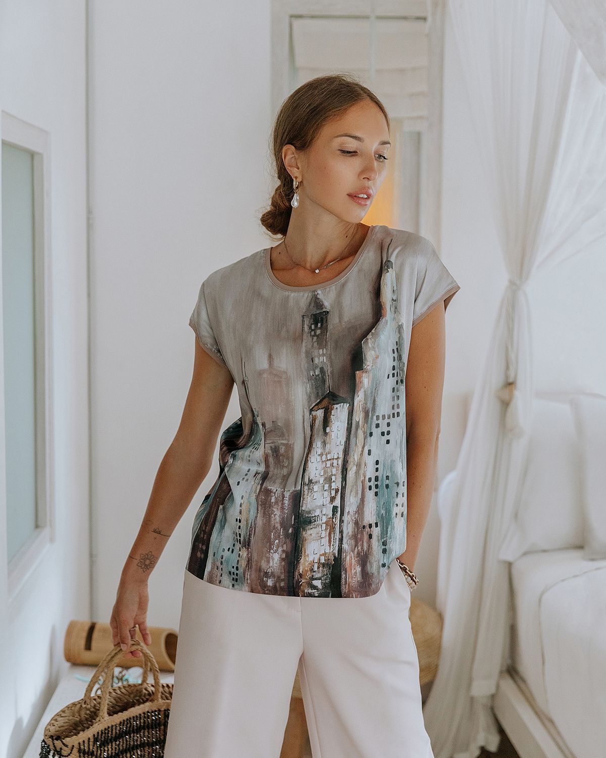 Туника "кимоно" с атласной полочкой 04.4.10