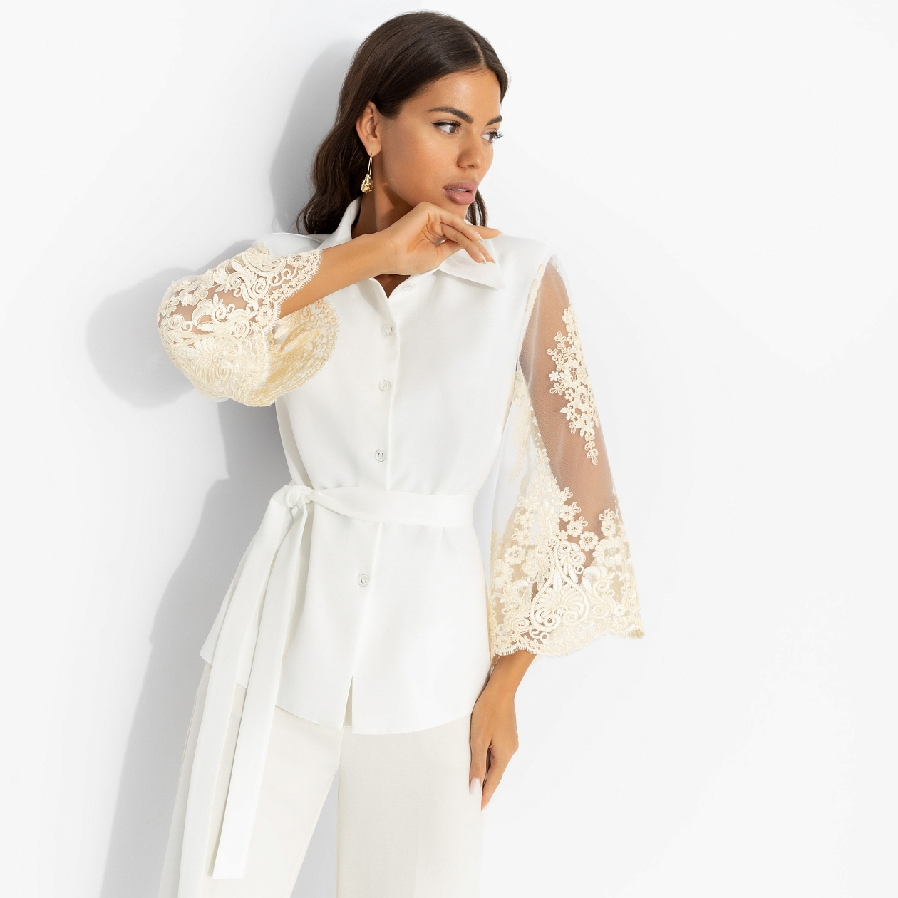 Жакет на подплечниках Даю автограф (айвори, с поясом)