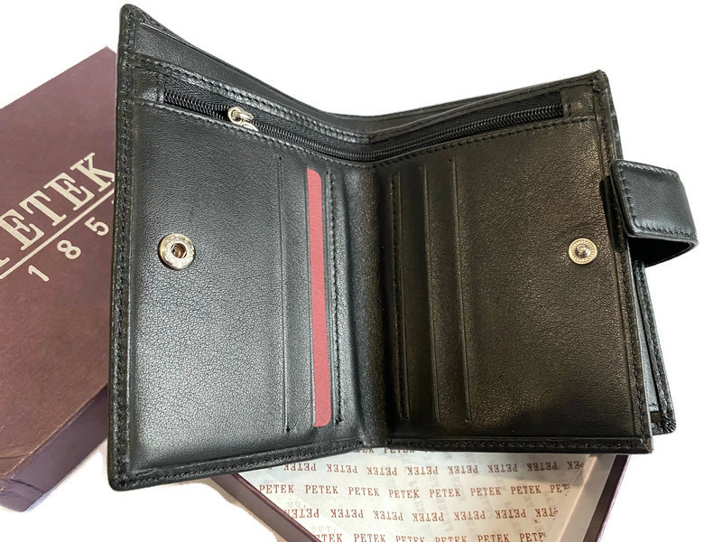 Портмоне вертикальное Petek P-1701 A Black