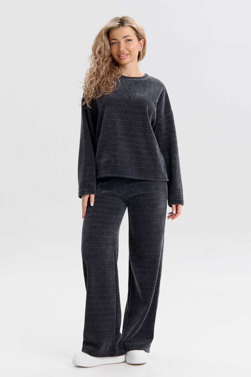 Женский костюм с брюками 37001