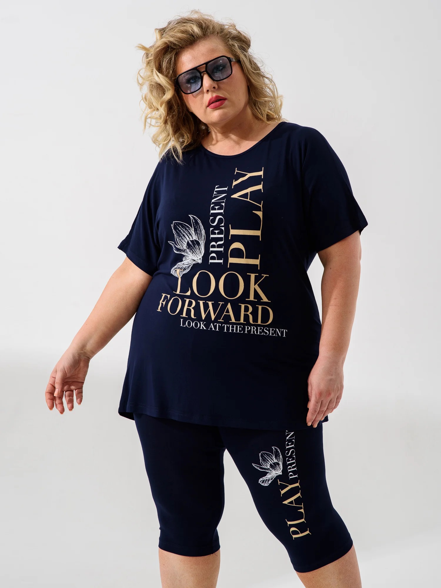 Костюм женский "Текст"