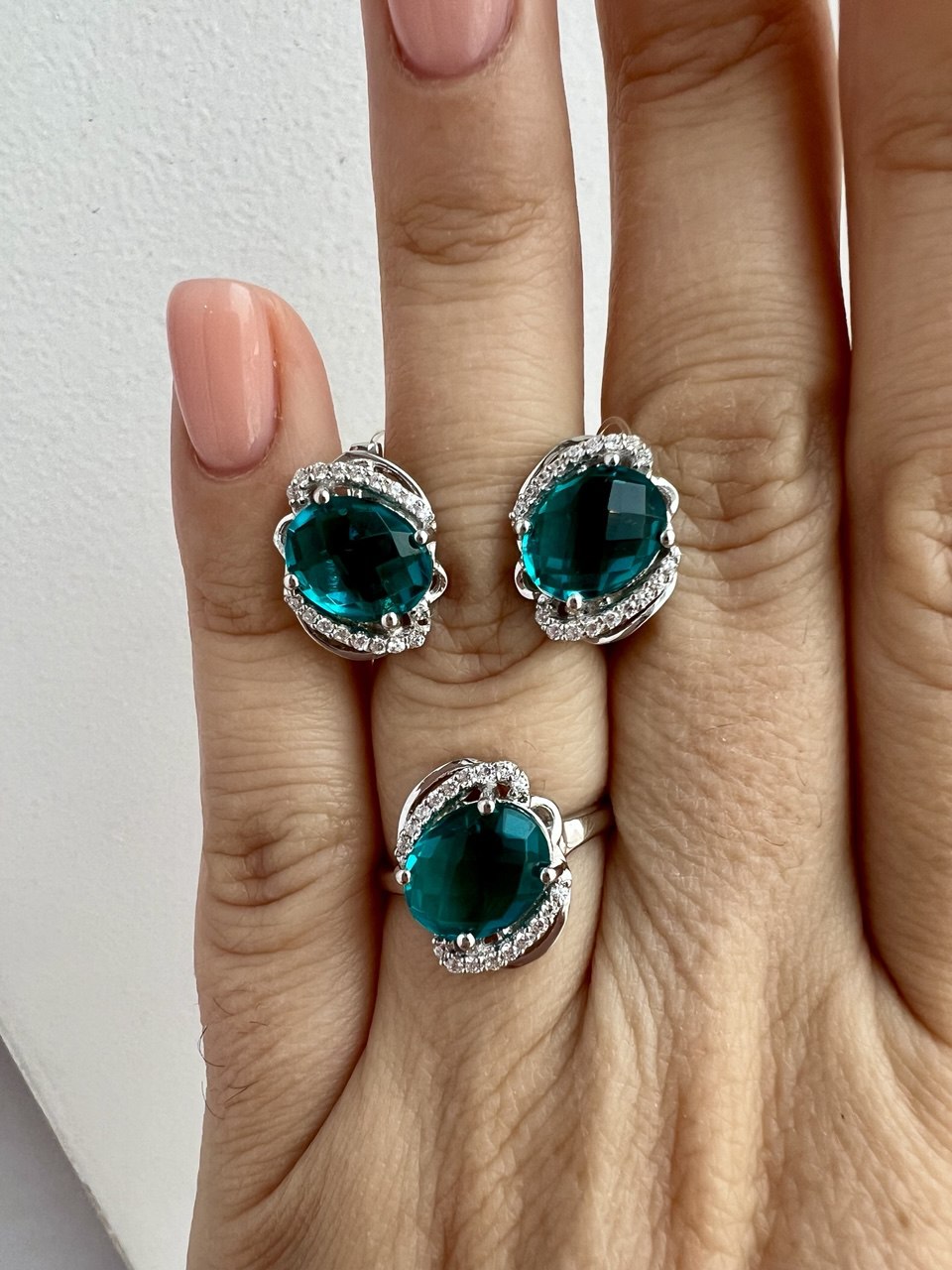 Кольцо из серебра аквамарин выращ., Ариэнна