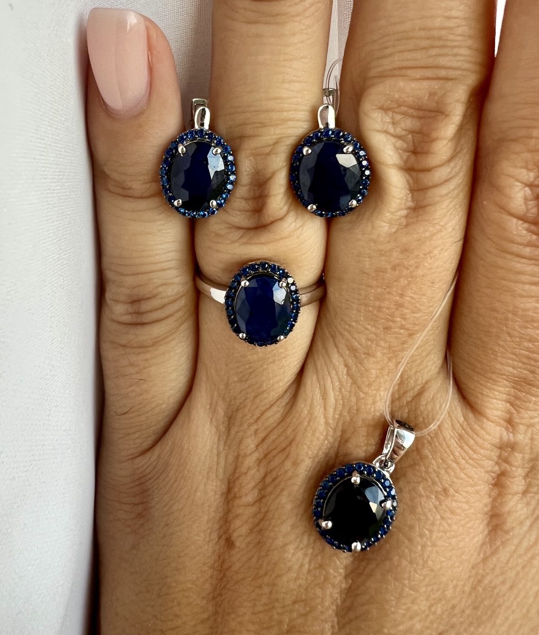 Кольцо, 1 сапфир корунд овал 7х9 мм/2.22 ct , наносапфир, Джайв