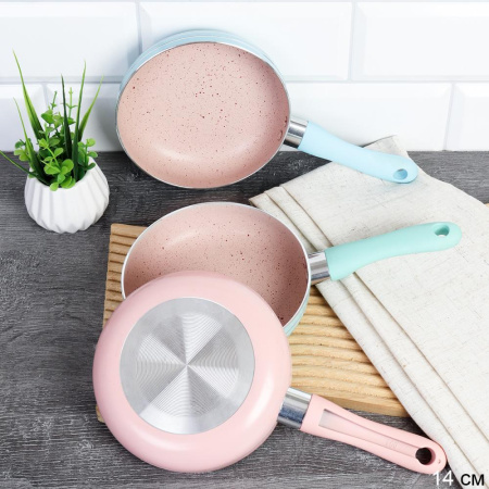 Сковорода порционная 14 см с антипригарным покрытием ручка Soft Touch / б/кр / RSD-46 /