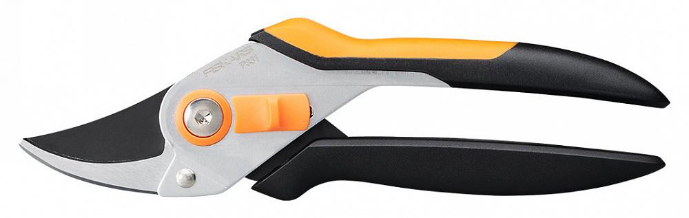 Секатор плоскостной Fiskars Solid P331 черный/оранжевый (1057163)